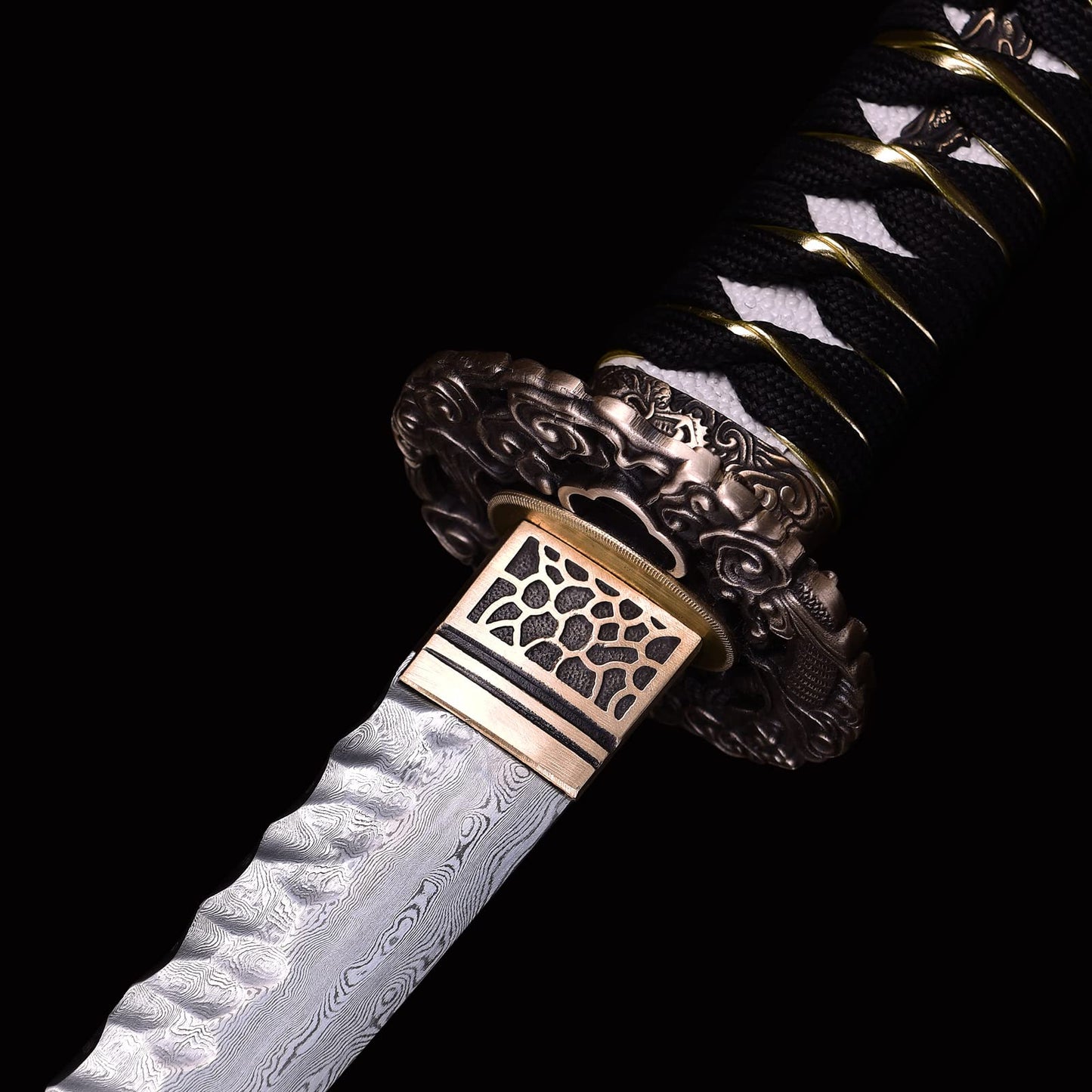 ANATAK Handmade Katana,Japanese Samurai Sword Katana,Damascus Steel,T10 High Carbon Steel Clay Tempered,Full Tang,Razor Sharp,40.5-Inch (Dragon6-Damascus Hammer Back)