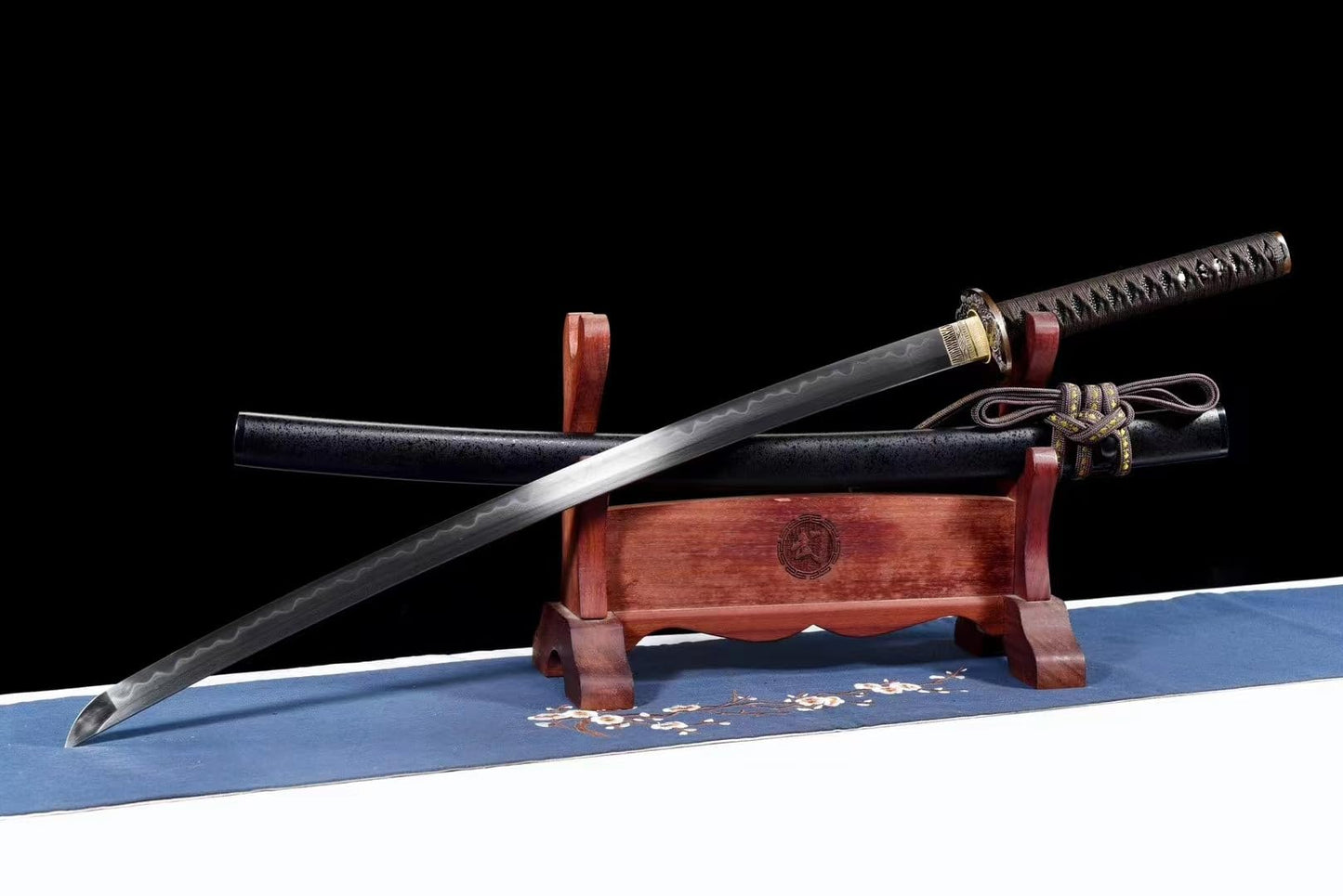 Patterned Steel,Handmade Forged,High Temperature Hardened,Japanese Katana,40.6" is Outdoor Sports,Defense,Martial Arts Training,Decoration,Collection,Gifts for Your Family and Friends,Best Item