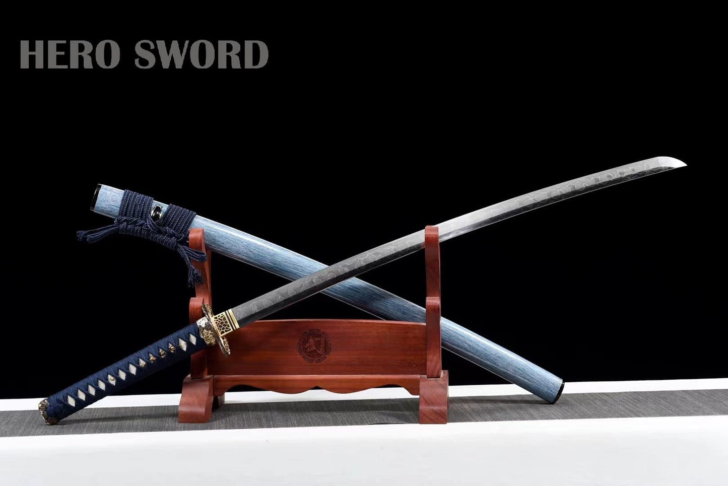 HERO SWORD 2023 New Handmade Clay Tempered T10 Steel Katana Real Japanese Hitatsura Hamon Samurai Sword Dragon King Katana -Blue