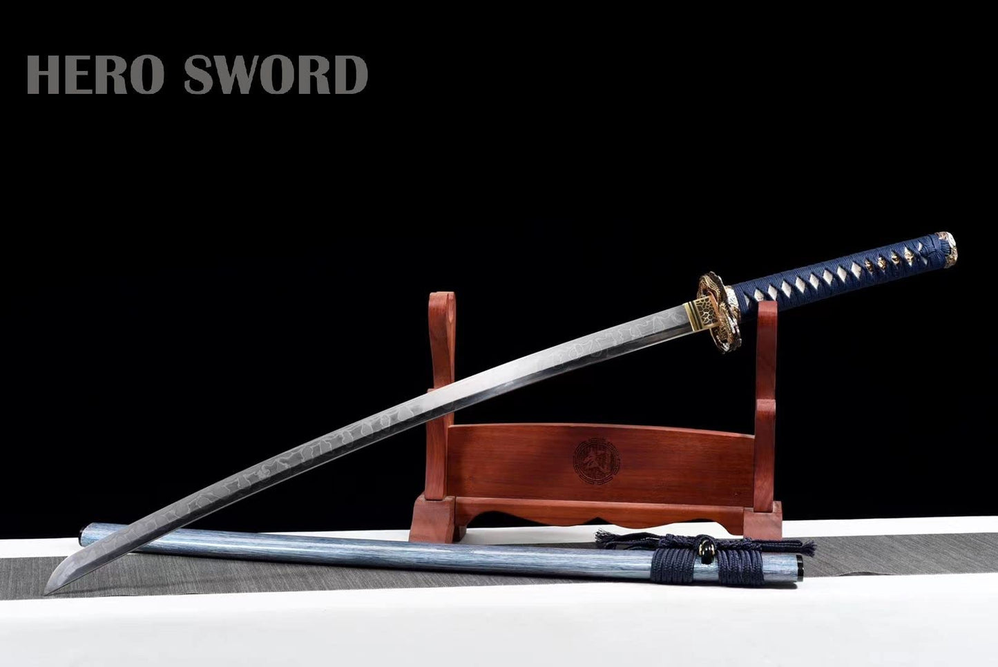HERO SWORD 2023 New Handmade Clay Tempered T10 Steel Katana Real Japanese Hitatsura Hamon Samurai Sword Dragon King Katana -Blue
