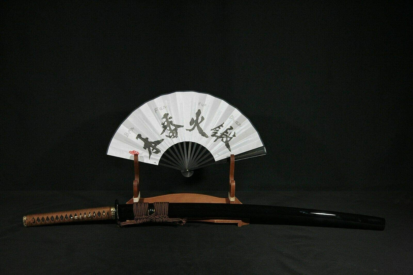 GLW Sword Hand Forged Katana Japanese Samurai Sword MM557 Clay Tempered Super Folding Steel Hardness Close 60 Modern 3A