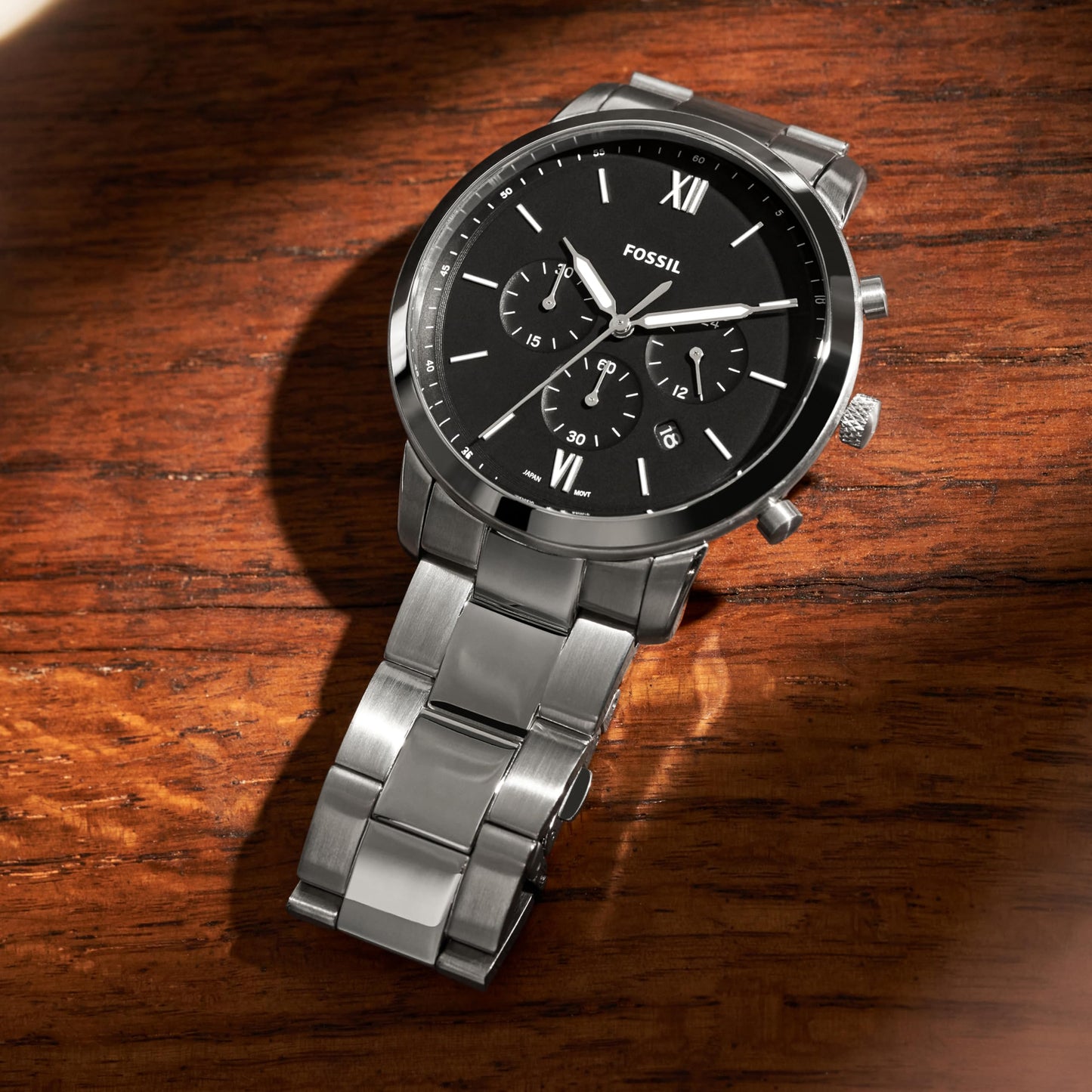 Fossil Men's Neutra Quartz Stainless Steel Chronograph Watch, Analog Watches for Men, Color: Silver/Black Dial (Model: FS5384)
