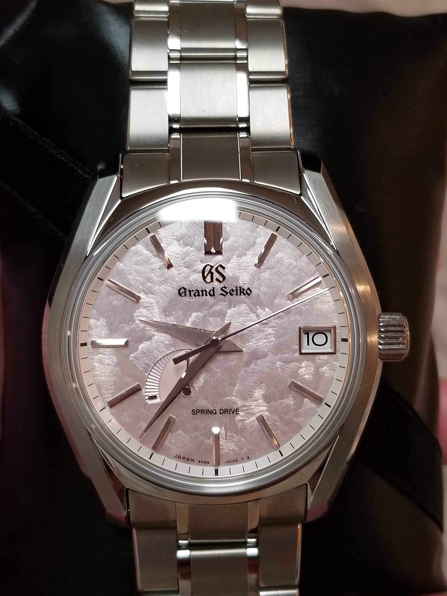 Grand Seiko Japan Four Seasons Special Edition Shunbun Spring Dial SBGA413 mens watches